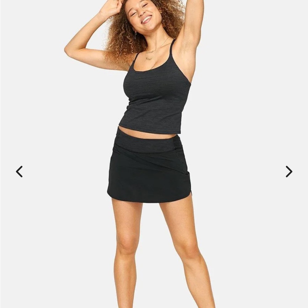 Outdoor voices Hudson Skort 4”